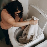 Zanim kupisz top loadera: 7 pułapek pralek ładowanych od góry, o których nikt nie mówi
