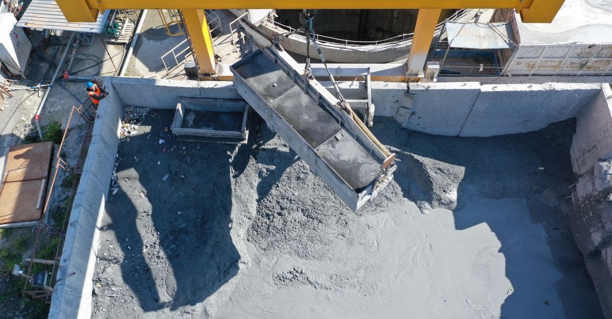 Moc nad otworem: betonowe nadproża w ścianach nośnych krok po kroku